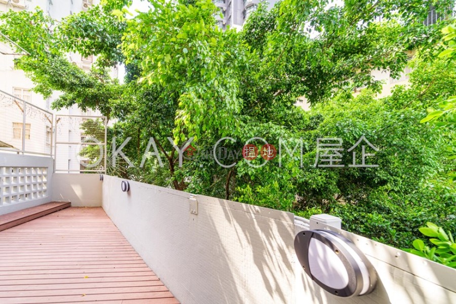 HK$ 710萬翠安閣|西區|2房1廁翠安閣出售單位