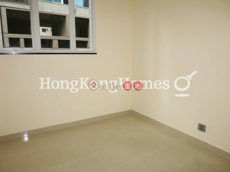 HK$ 27,500/ month, Bonanza Court Western District 3 Bedroom Family Unit for Rent at Bonanza Court