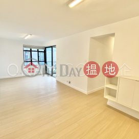 Intimate 3 bedroom on high floor with balcony | For Sale | Discovery Bay, Phase 5 Greenvale Village, Greenburg Court (Block 2) 愉景灣 5期頤峰 韶山閣(2座) _0