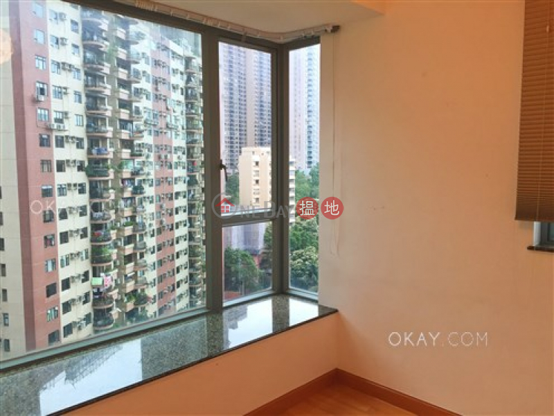 HK$ 35,000/ month | 2 Park Road Western District, Elegant 2 bedroom with balcony | Rental