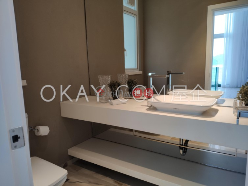 HK$ 90M | Redhill Peninsula Phase 2 Southern District, Luxurious house with rooftop, terrace | For Sale