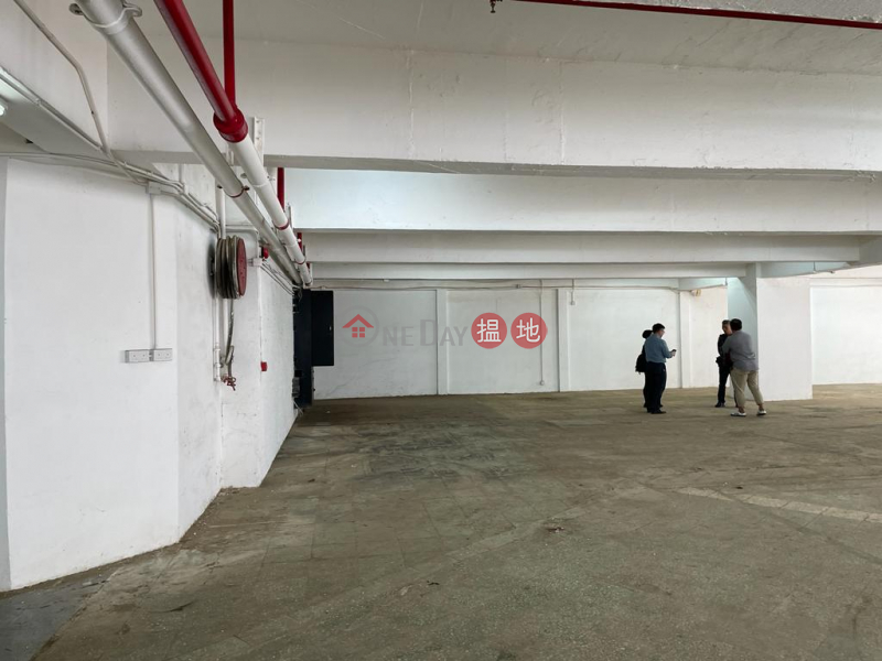 Kwai Chung Wah Wing Industrial Building: Warehouse With Large Electricity Power, Available For Rent | Wah Wing Industrial Building 華榮工業大廈 Rental Listings