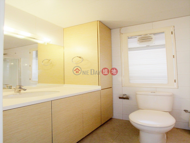 2 Bedroom Flat for Sale in Central Mid Levels, 18 Old Peak Road | Central District Hong Kong, Sales | HK$ 16M