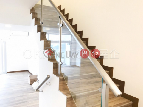 Lovely house with balcony & parking | Rental | 30 Cape Road Block 1-6 環角道 30號 1-6座 _0