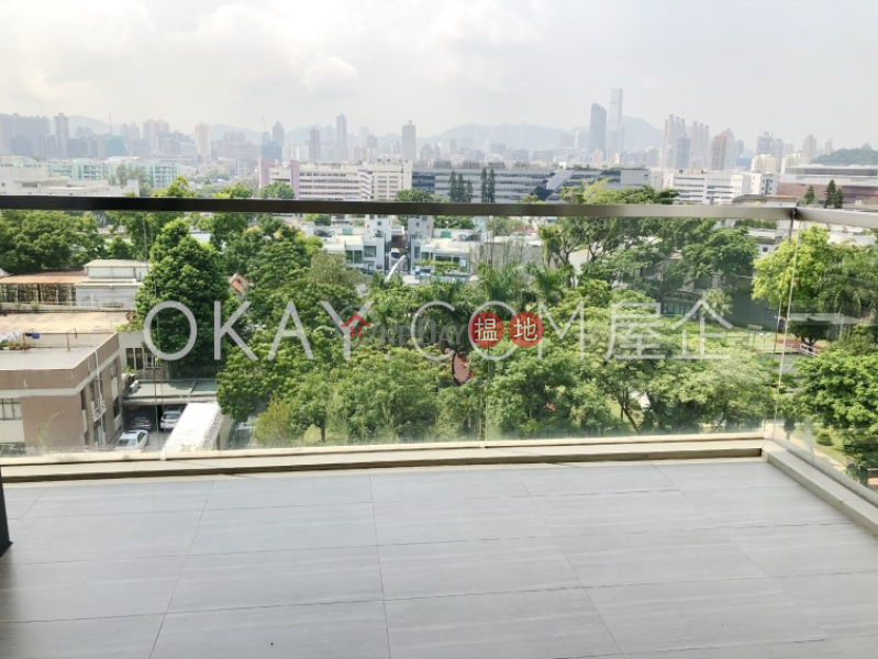 Gorgeous 3 bedroom on high floor with balcony & parking | For Sale | CORNWALL TERRACE 歌和台 Sales Listings