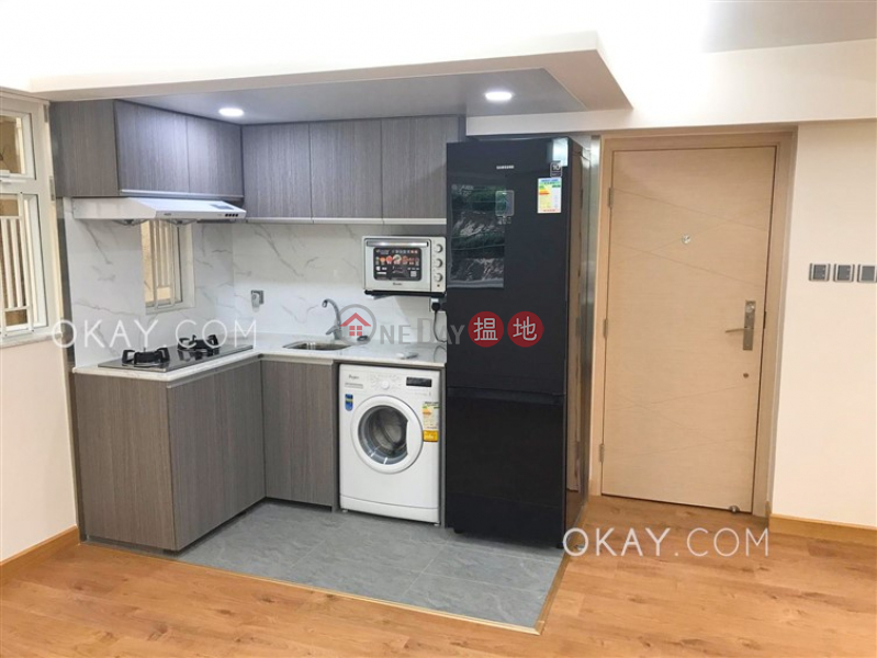 Popular 2 bedroom in Western District | Rental | Smithfield Terrace 嘉輝花園 Rental Listings