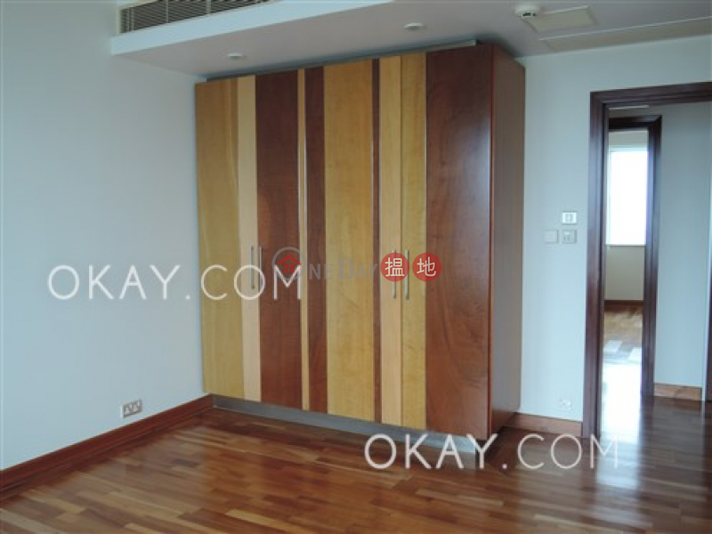 HK$ 155,000/ month High Cliff Wan Chai District | Beautiful 4 bedroom on high floor with parking | Rental