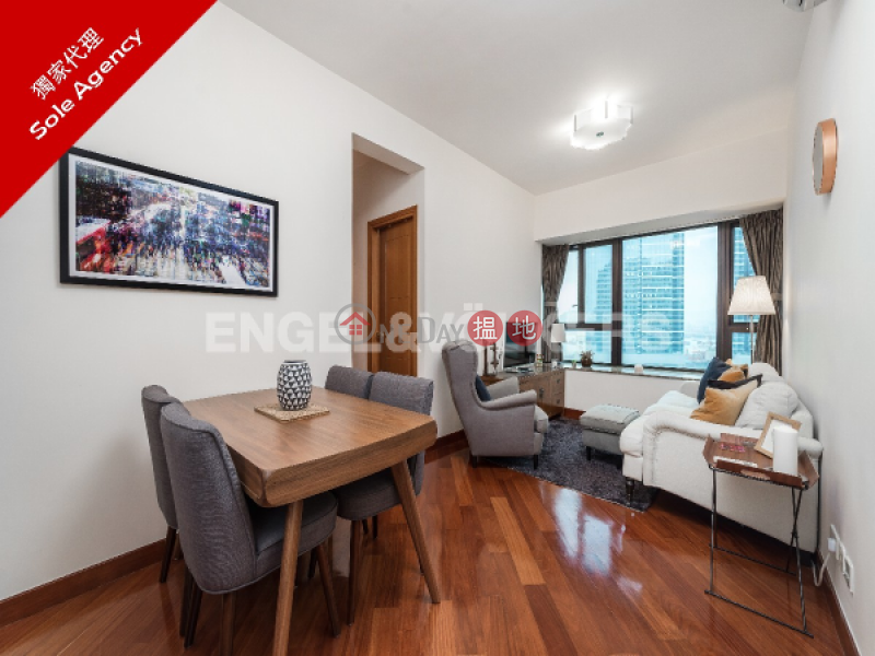 2 Bedroom Flat for Sale in West Kowloon, The Arch 凱旋門 Sales Listings | Yau Tsim Mong (EVHK44334)