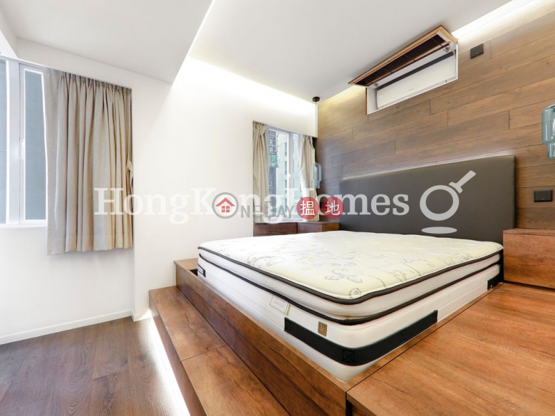 HK$ 35,000/ month | Tak Mansion, Western District | 2 Bedroom Unit for Rent at Tak Mansion