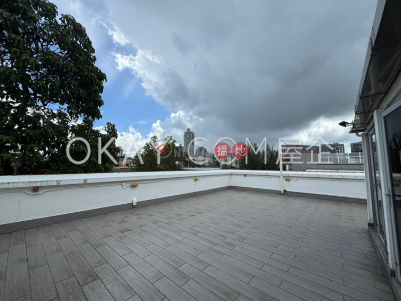 HK$ 17.5M Royal Magnolia, Kowloon Tong, Nicely kept 3 bed on high floor with rooftop & parking | For Sale