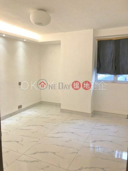 Wing On Court | Low, Residential Sales Listings HK$ 30M