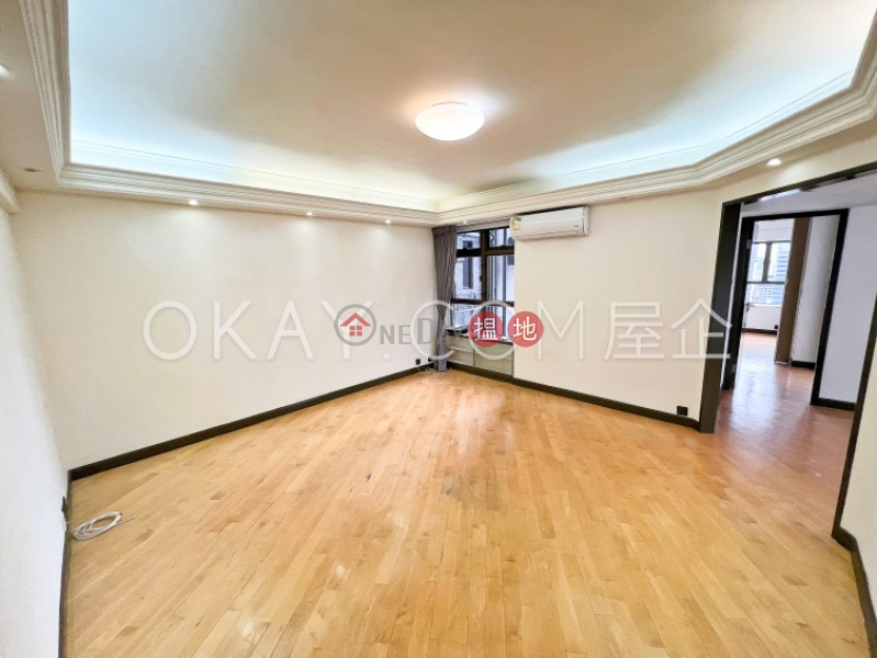2房1廁,實用率高嘉景臺出售單位|嘉景臺(Corona Tower)出售樓盤 (OKAY-S95410)