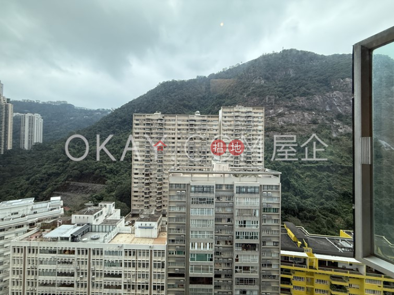 Tasteful 2 bedroom on high floor with parking | Rental | Conduit Tower 君德閣 Rental Listings