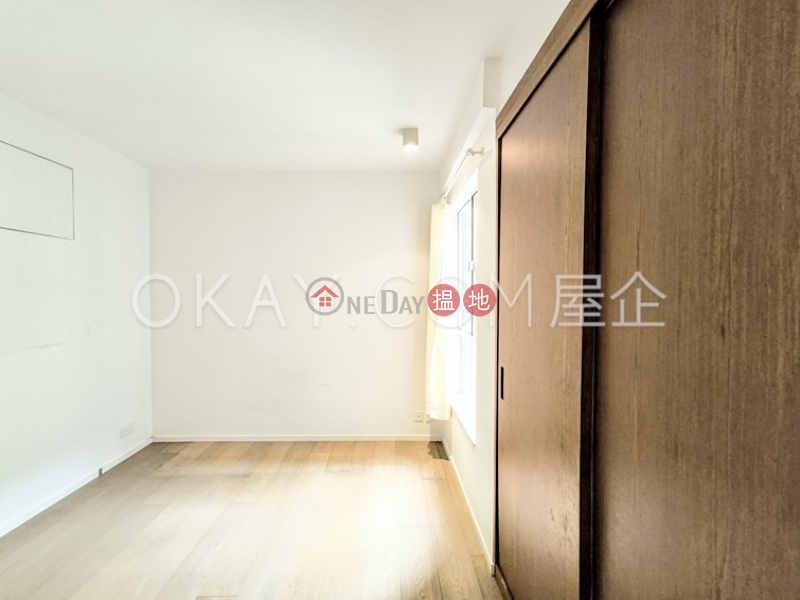 HK$ 40,000/ month Blessings Garden, Western District | Elegant 3 bedroom in Mid-levels West | Rental