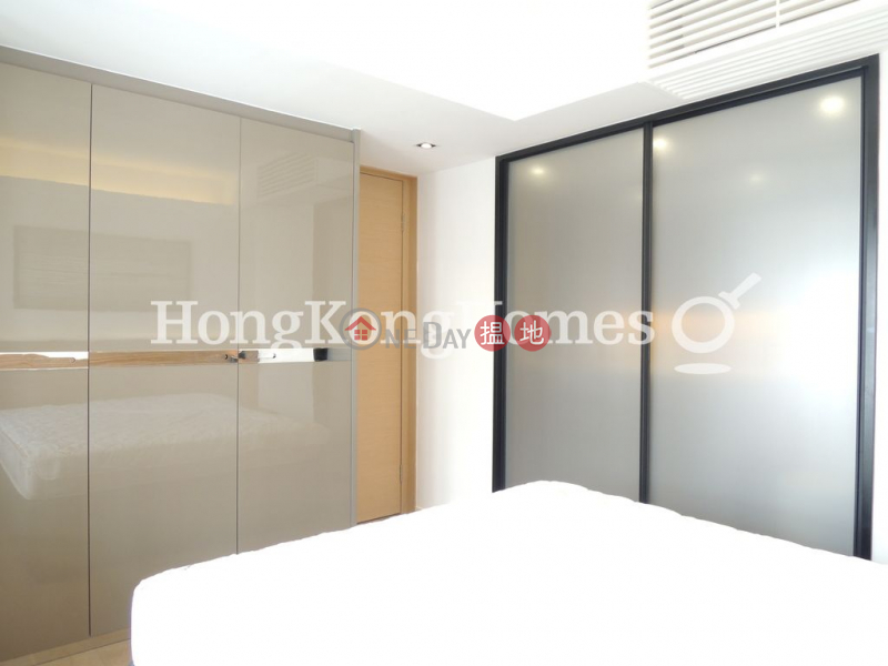 HK$ 26,800/ month 15 St Francis Street, Wan Chai District 1 Bed Unit for Rent at 15 St Francis Street