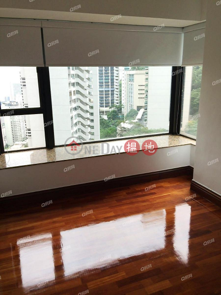 Property Search Hong Kong | OneDay | Residential | Rental Listings, Tavistock II | 3 bedroom Mid Floor Flat for Rent