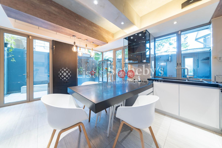 HK$ 48,000/ month Pak Fai Mansion Central District Property for Rent at Pak Fai Mansion with 3 Bedrooms