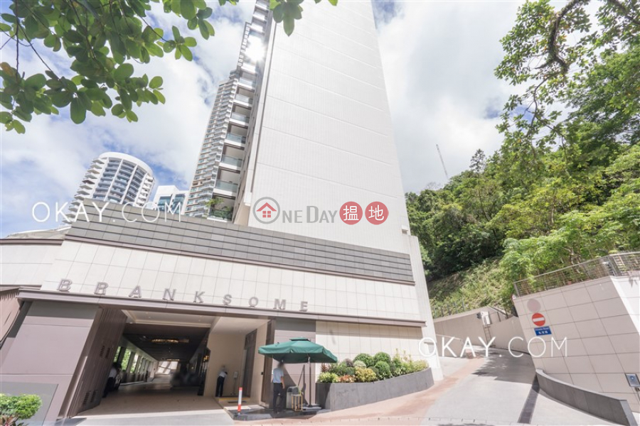 Property Search Hong Kong | OneDay | Residential, Rental Listings, Exquisite 3 bedroom with balcony & parking | Rental