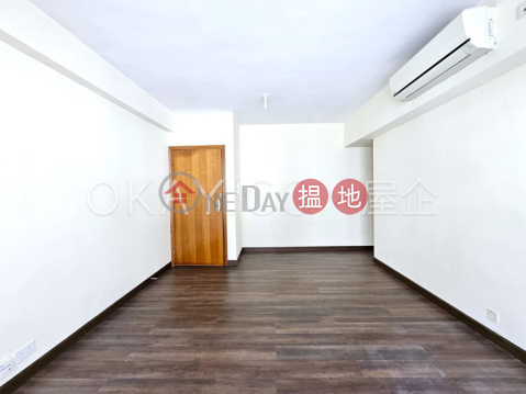 Gorgeous 3 bedroom with parking | Rental, 73 Sing Woo Road 文瀚苑 | Wan Chai District (OKAY-R382445)_0