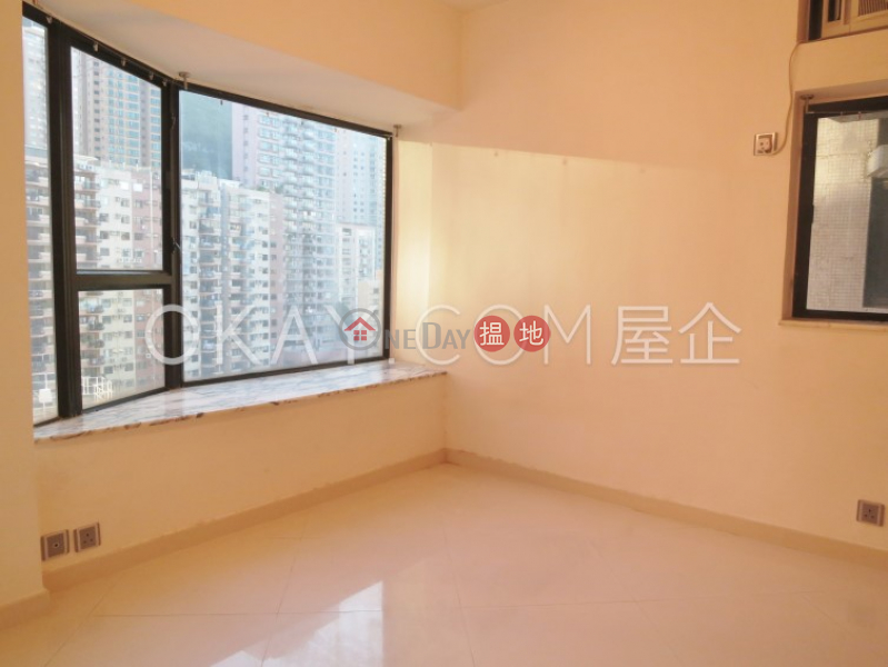 Tasteful 2 bedroom in Mid-levels West | For Sale | 6 Park Road | Western District | Hong Kong | Sales HK$ 12.5M