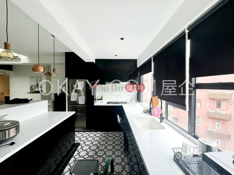 Lovely 4 bedroom on high floor with rooftop & parking | For Sale | Choi Ngar Yuen 翠雅園 Sales Listings