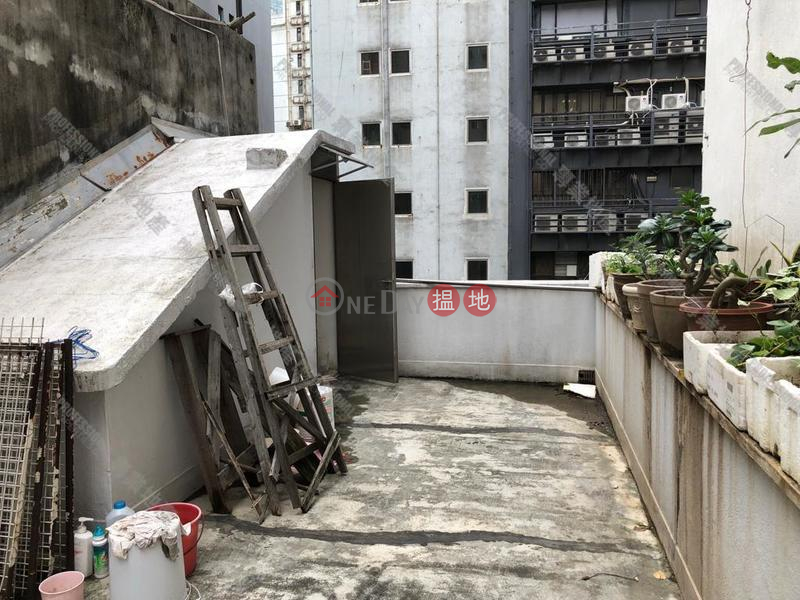 Whole building for sale, G/F + 1 to 3 /F. | 80 Stanley Street 士丹利街80號 Sales Listings