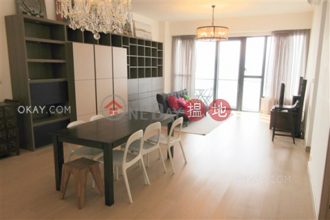 Gorgeous 3 bedroom with sea views & balcony | For Sale | Upton 維港峰 _0