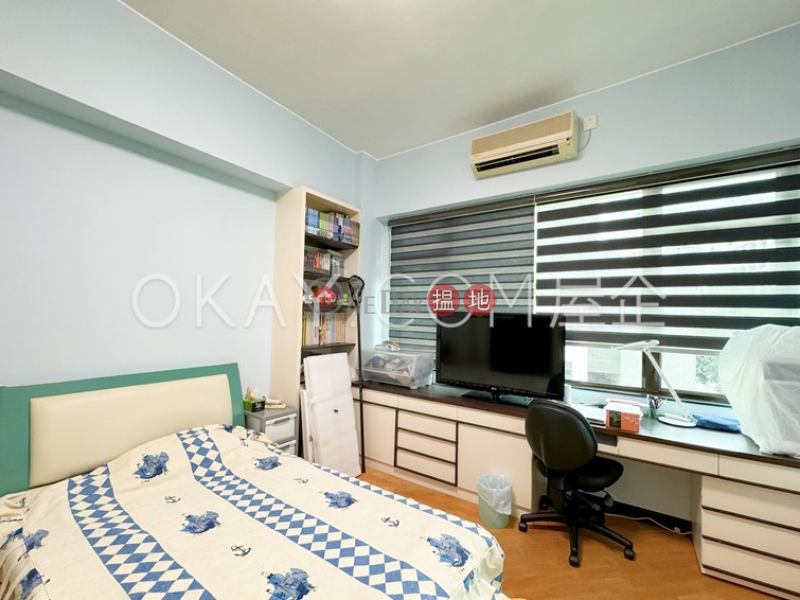 Gorgeous 3 bedroom with parking | For Sale | Chenyu Court 燦如閣 Sales Listings