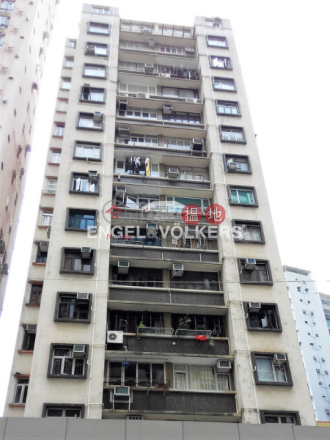 3 Bedroom Family Flat for Sale in Happy Valley | Cathay Garden 嘉泰大廈 _0
