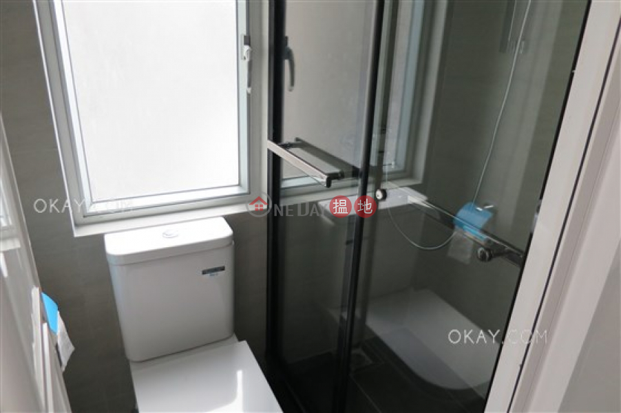 Popular 2 bedroom in Mid-levels West | Rental 6A-6B Seymour Road | Western District | Hong Kong, Rental | HK$ 35,000/ month