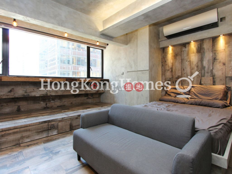 Studio Unit for Rent at 19 Tai Ping Shan Street 19 Tai Ping Shan Street | Central District | Hong Kong, Rental, HK$ 21,000/ month