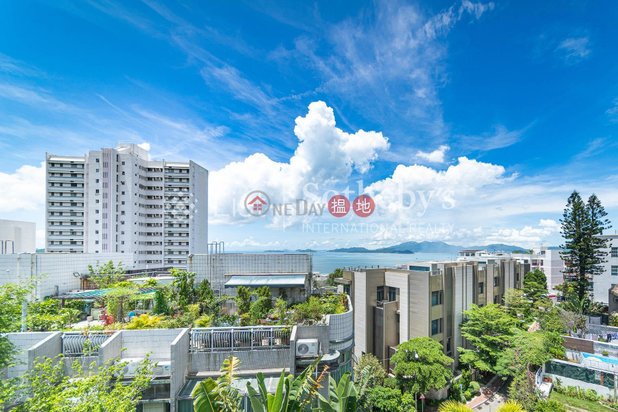 Property for Sale at Bisney View with more than 4 Bedrooms | Bisney View 別士尼觀 Sales Listings