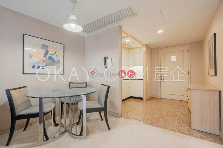 HK$ 11.38M Convention Plaza Apartments, Wan Chai District, Luxurious 1 bedroom on high floor | For Sale