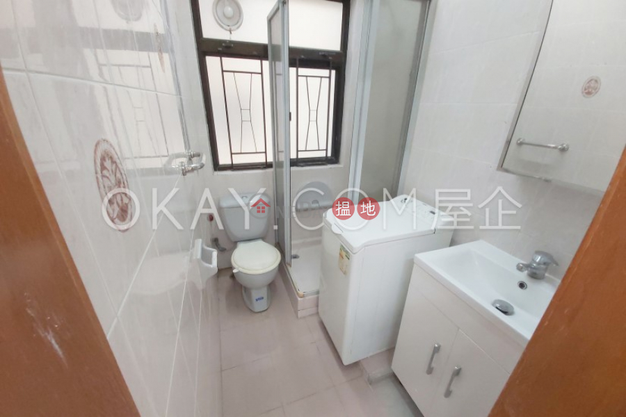 Generous 2 bedroom in Sheung Wan | For Sale | 115-119 Queens Road West | Western District | Hong Kong, Sales, HK$ 8.15M