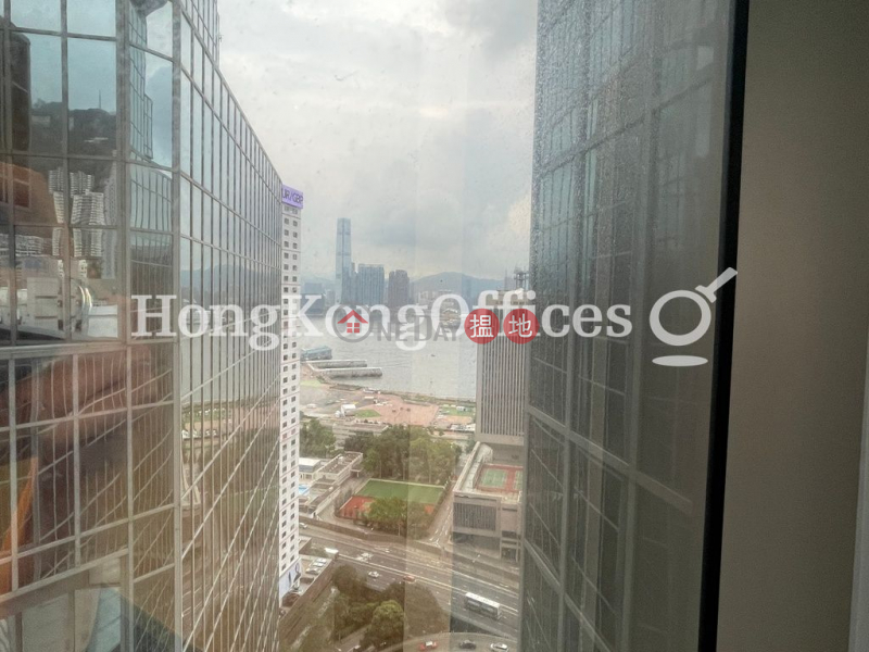 Office Unit for Rent at Lippo Centre, Lippo Centre 力寶中心 Rental Listings | Central District (HKO-42793-AMHR)