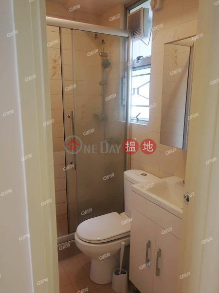 Cheong Wing Court | 2 bedroom Mid Floor Flat for Rent | 1-5 Water Street | Western District Hong Kong Rental | HK$ 15,000/ month