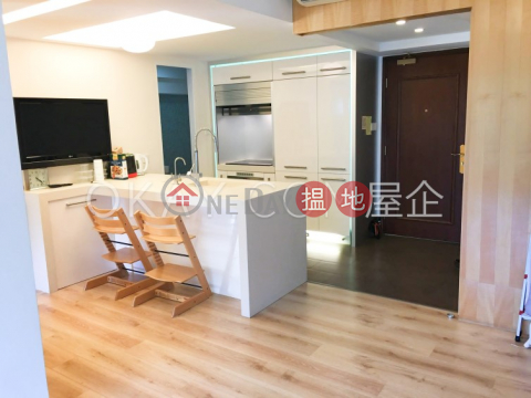 Generous 1 bedroom with balcony | For Sale | Discovery Bay, Phase 13 Chianti, The Pavilion (Block 1) 愉景灣 13期 尚堤 碧蘆(1座) _0