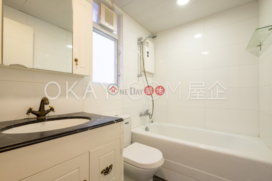 Lovely 1 bedroom with terrace | Rental, Shun Hing Building 順興大廈 Rental Listings | Western District (OKAY-R287181)