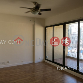 Unique 3 bedroom with balcony & parking | Rental | Ewan Court 倚雲閣 _0