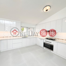 Luxurious house with sea views, terrace & balcony | For Sale
