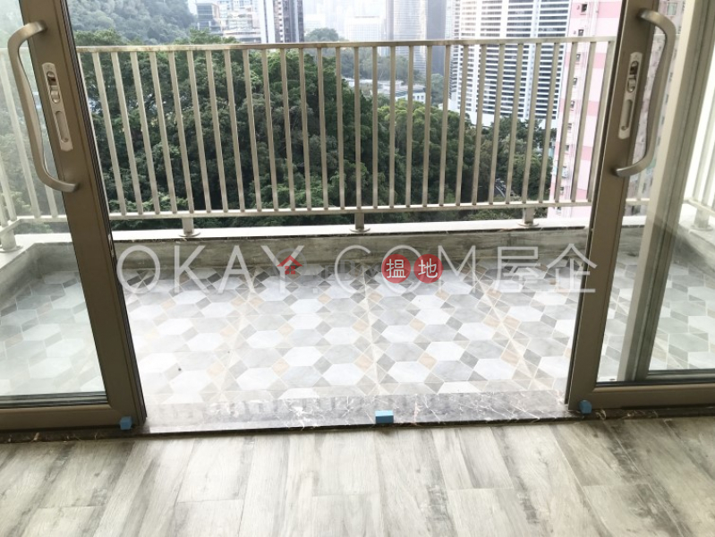 HK$ 50,000/ month | Monticello | Eastern District, Luxurious 3 bed on high floor with balcony & parking | Rental
