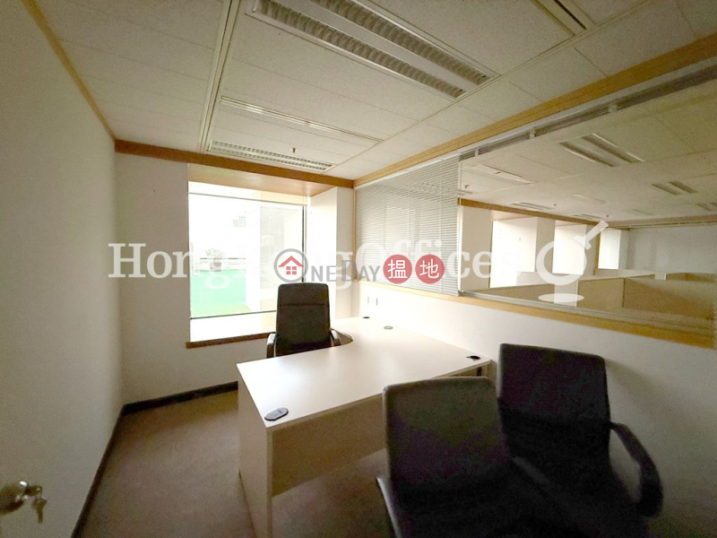 Property Search Hong Kong | OneDay | Office / Commercial Property | Rental Listings Office Unit for Rent at Sun Hung Kai Centre