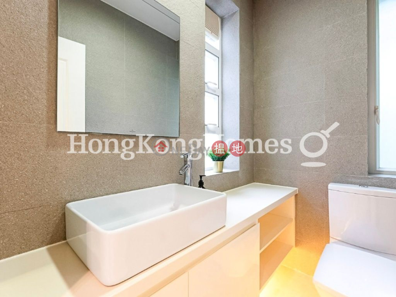 HK$ 64,000/ month | Pak Fai Mansion, Central District, 3 Bedroom Family Unit for Rent at Pak Fai Mansion
