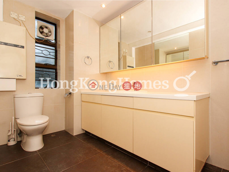 HK$ 58,000/ month Kui Yuen, Wan Chai District | 3 Bedroom Family Unit for Rent at Kui Yuen