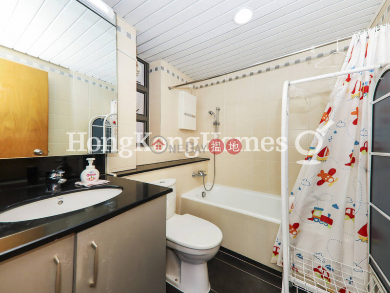 2 Bedroom Unit for Rent at Hollywood Terrace 123 Hollywood Road | Central District, Hong Kong Rental HK$ 26,000/ month