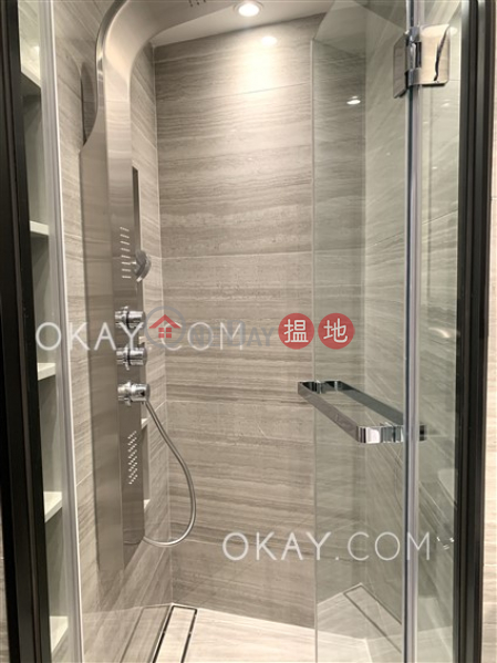 HK$ 35,400/ month, On Fung Building | Western District Luxurious 2 bedroom with balcony | Rental