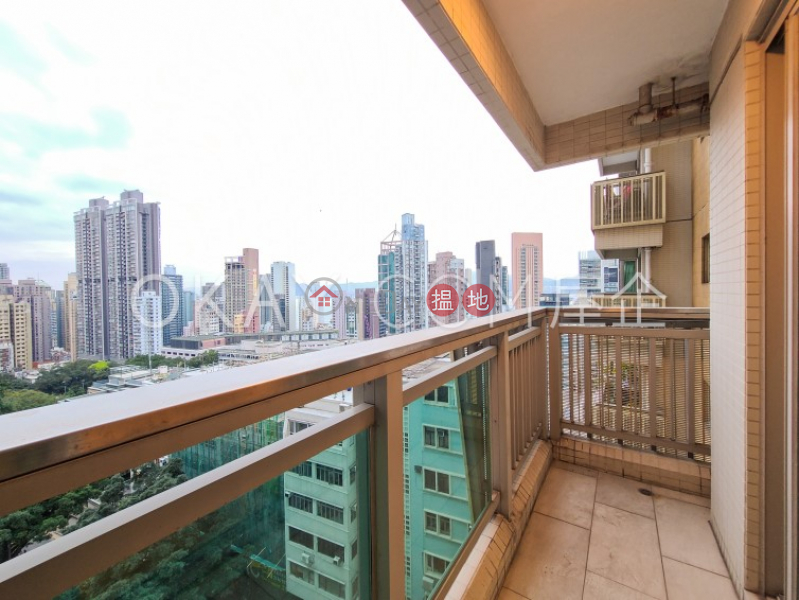 HK$ 26,000/ month | Centre Place | Western District | Intimate 2 bedroom with balcony | Rental