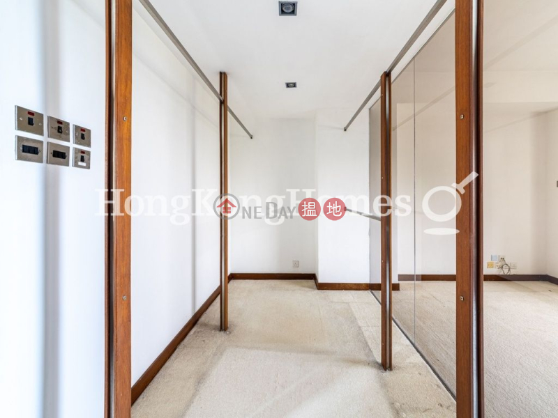 香港搵樓|租樓|二手盤|買樓| 搵地 | 住宅出租樓盤-渣甸山花園大廈B座三房兩廳單位出租