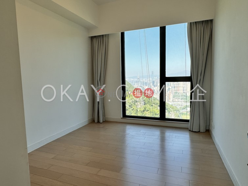 Unique 4 bedroom on high floor with sea views & parking | Rental | 3 Repulse Bay Road 淺水灣道3號 Rental Listings