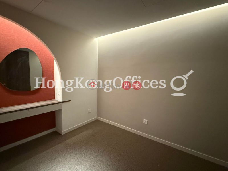 Office Unit for Rent at Island Beverley, Island Beverley 金百利 Rental Listings | Wan Chai District (HKO-49212-ABER)